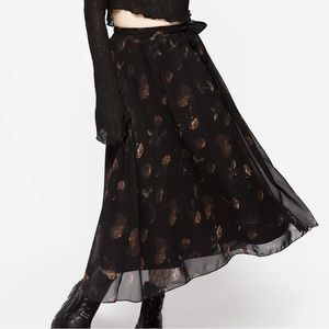 Disturbia Monica Floral Chiffon Midi Skirt (4)